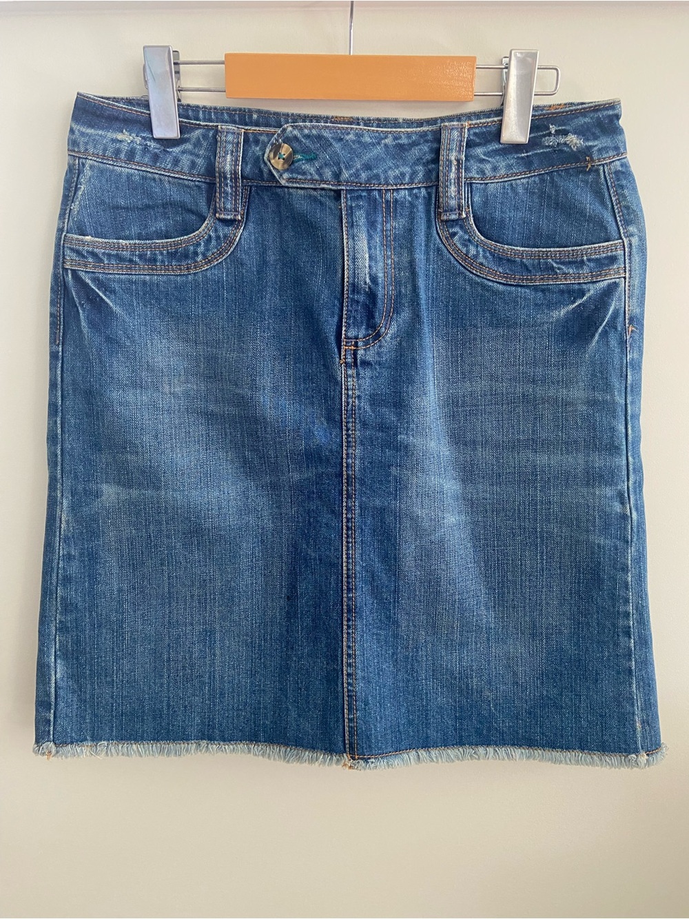 Y2K 2000s Old Navy Low Rise Raw Hem Denim Mini Skirt - Picture 1 of 12